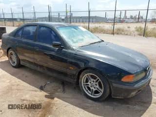 2000 BMW 5 Series 540i z VIN WBADN6348YGM67042, wystawiony jako IAAI lot #42777403 z przebiegiem 163 701 mil mil oraz . Historia ofert i sprzedaży dostępna na DreamBid. Obrazek 1.