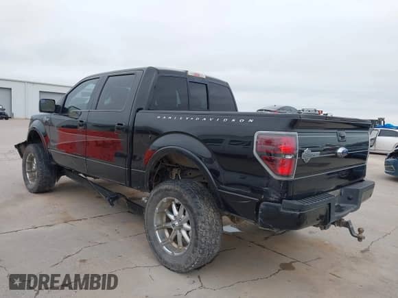 2012 Ford F-150 Lariat with VIN 1FTFW1E61CFB09158, listed as a IAAI auction lot 41958745 with 137,065 mi miles and . Bid and sale history available at DreamBid. Image 3.