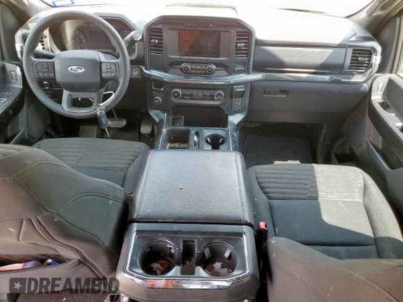 2021 Ford F-150 XL z VIN 1FTEW1CB6MKD21705, wystawiony jako Copart lot #70121825 z przebiegiem 102 192 mil mil oraz Szkoda całkowita • Salvage title. Historia ofert i sprzedaży dostępna na DreamBid. Obrazek 8.