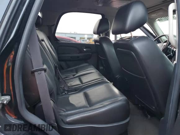 2010 Cadillac Escalade with VIN 1GYUKEEJ7AR178540, listed as a Copart auction lot 84023174 with 217,319 mi miles and Salvage title. Bid and sale history available at DreamBid. Image 11.