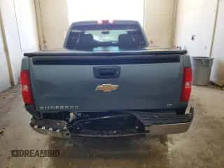 2007 Chevrolet Silverado 1500 1LT z VIN 2GCEK13M571733180, wystawiony jako Copart lot #87206355 z przebiegiem 220 182 mil mil oraz Szkoda całkowita • Salvage title. Historia ofert i sprzedaży dostępna na DreamBid. Obrazek 6.