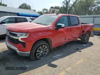 2024 Chevrolet Silverado 1500 LT with VIN 2GCUDDED1R1269585, listed as a Copart auction lot 67810075 with 14,555 mi miles and Salvage title. Bid and sale history available at DreamBid. Image 1.