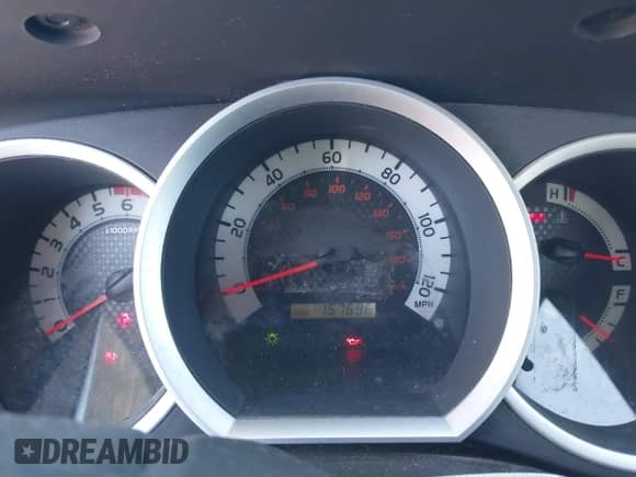 2014 Toyota Tacoma with VIN 5TFTX4CN1EX037015, listed as a IAAI auction lot 43478421 with 157,696 mi miles and . Bid and sale history available at DreamBid. Image 7.