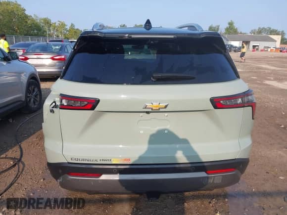 2025 Chevrolet Equinox AWD LT с VIN 3GNAXPEG4SL133680, выставлен на аукционе IAAI как лот 43116410 с пробегом 12 286 миль миль и . История ставок и продаж доступна на DreamBid. Изображение 17.