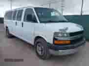 2011 Chevrolet Express Passenger 1LT с VIN 1GAZG1FG5B1149331, выставлен на аукционе IAAI как лот 42550417 с пробегом 132 390 миль миль и . История ставок и продаж доступна на DreamBid. Изображение 1.