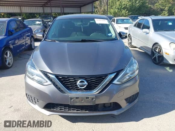 2019 Nissan Sentra SV z VIN 3N1AB7AP9KY321212, wystawiony jako IAAI lot #43487698 z przebiegiem 186 743 mil mil oraz . Historia ofert i sprzedaży dostępna na DreamBid. Obrazek 12.