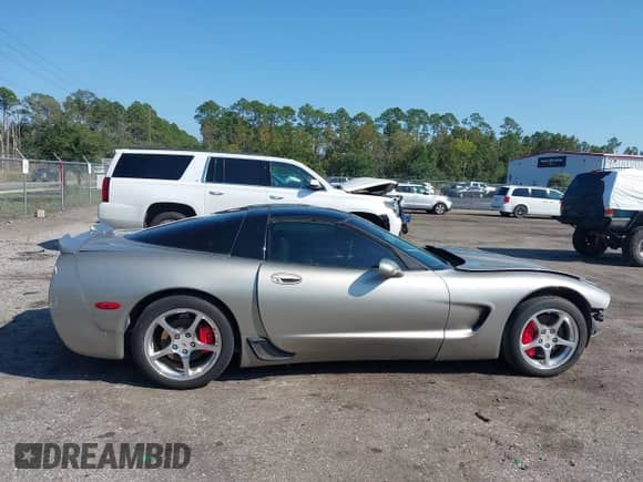 1999 Chevrolet Corvette с VIN 1G1YY22G2X5104044, выставлен на аукционе IAAI как лот 43456198 с пробегом 119 632 миль миль и . История ставок и продаж доступна на DreamBid. Изображение 14.