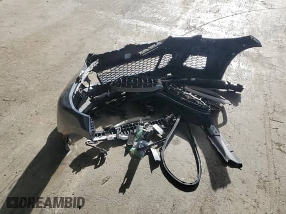 2022 BMW 3 Series M340i z VIN 3MW5U7J0XN8C39888, wystawiony jako Copart lot #82389045 z przebiegiem 23 292 mil mil oraz Szkoda całkowita • Salvage title. Historia ofert i sprzedaży dostępna na DreamBid. Obrazek 12.