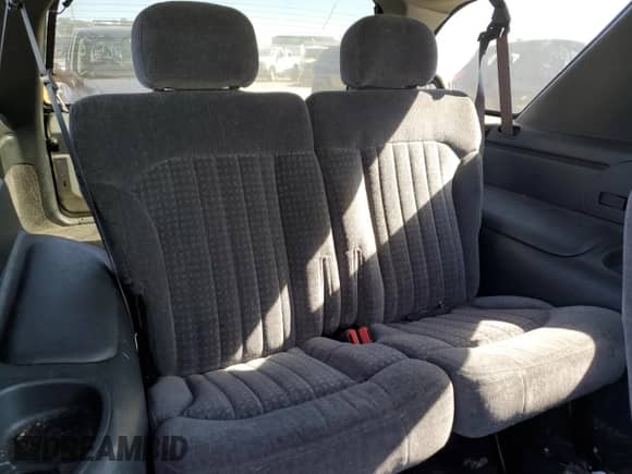 1999 Chevrolet Blazer LS с VIN 1GNCS18W4XK190199, выставлен на аукционе Copart как лот 81499174 с пробегом 161 229 миль миль и Списание • Salvage title. История ставок и продаж доступна на DreamBid. Изображение 11.