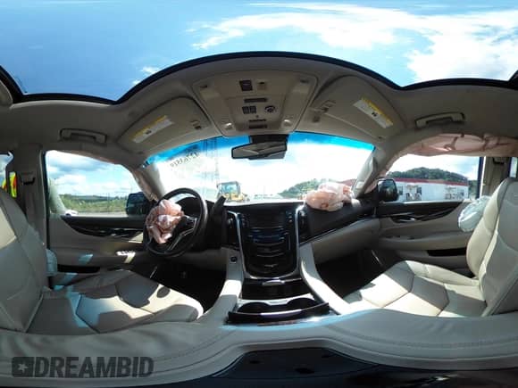 2015 Cadillac Escalade Premium z VIN 1GYS4NKJ3FR511782, wystawiony jako IAAI lot #42763519 z przebiegiem 155 146 mil mil oraz . Historia ofert i sprzedaży dostępna na DreamBid. Obrazek 18.