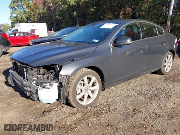 2016 Volvo S60 T5 Premier with VIN YV1612TK0G2410967, listed as a IAAI auction lot 43409684 with 102,914 mi miles and . Bid and sale history available at DreamBid. Image 18.