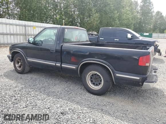 1998 Chevrolet S-10 LS с VIN 1GCCS144XWK196343, выставлен на аукционе Copart как лот 61978085 с пробегом 211 187 миль миль и Чистый • Clean title. История ставок и продаж доступна на DreamBid. Изображение 2.