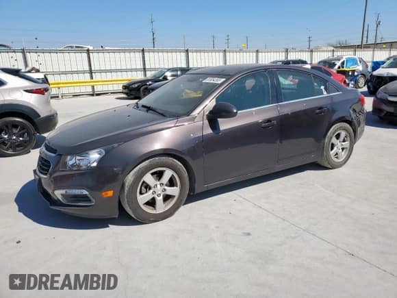 2015 Chevrolet Cruze LT с VIN 1G1PC5SBXF7280603, выставлен на аукционе Copart как лот 81654365 с пробегом 106 804 миль миль и Списание • Salvage title. История ставок и продаж доступна на DreamBid. Изображение 1.