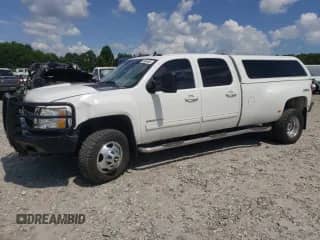 2013 Chevrolet Silverado 3500HD LTZ с VIN 1GC4K1C80DF120094, выставлен на аукционе Copart как лот 65654465 с пробегом 193 610 миль миль и Списание • Salvage title. История ставок и продаж доступна на DreamBid. Изображение 1.