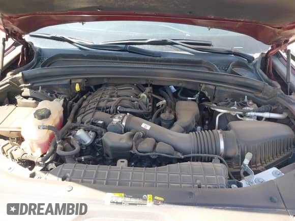 2025 Jeep Grand Cherokee Laredo with VIN 1C4RJJAG6S8650073, listed as a IAAI auction lot 42705948 with 7,502 mi miles and . Bid and sale history available at DreamBid. Image 10.