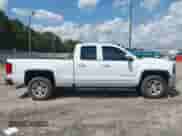2017 Chevrolet Silverado 1500 LT с VIN 1GCRCREC4HZ244439, выставлен на аукционе IAAI как лот 43266086 с пробегом 153 340 миль миль и . История ставок и продаж доступна на DreamBid. Изображение 14.