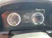 2015 Ram 1500 z VIN 3C6JR6DM2FG643651, wystawiony jako Copart lot #56415475 z przebiegiem 180 758 mil mil oraz Czysty tytuł • Clean title. Historia ofert i sprzedaży dostępna na DreamBid. Obrazek 9.