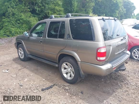 2003 Nissan Pathfinder LE с VIN JN8DR09Y73W828939, выставлен на аукционе IAAI как лот 42595303 с пробегом 140 399 миль миль и . История ставок и продаж доступна на DreamBid. Изображение 3.