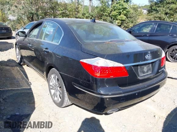 2010 Hyundai Genesis с VIN KMHGC4DF8AU069973, выставлен на аукционе IAAI как лот 43338814 с пробегом 411 268 миль миль и . История ставок и продаж доступна на DreamBid. Изображение 3.