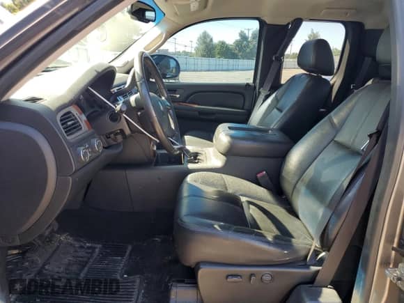 2009 Chevrolet Silverado 1500 LTZ с VIN 1GCEK39019Z228053, выставлен на аукционе Copart как лот 69630765 с пробегом 119 852 миль миль и Списание • Salvage title. История ставок и продаж доступна на DreamBid. Изображение 7.