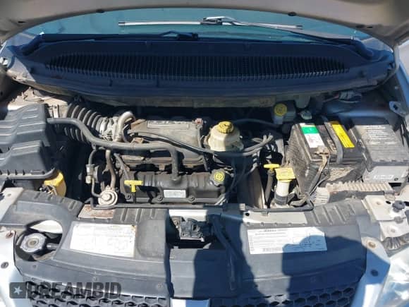 2002 Dodge Caravan Sport with VIN 1B4GP44342B559951, listed as a IAAI auction lot 42943618 with 132,533 mi miles and . Bid and sale history available at DreamBid. Image 10.