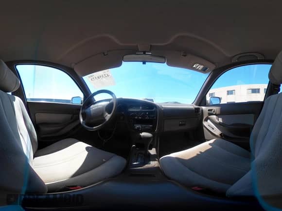 1995 Toyota Camry LE z VIN 4T1GK12E0SU860849, wystawiony jako IAAI lot #42358373 z przebiegiem 162 463 mil mil oraz . Historia ofert i sprzedaży dostępna na DreamBid. Obrazek 18.