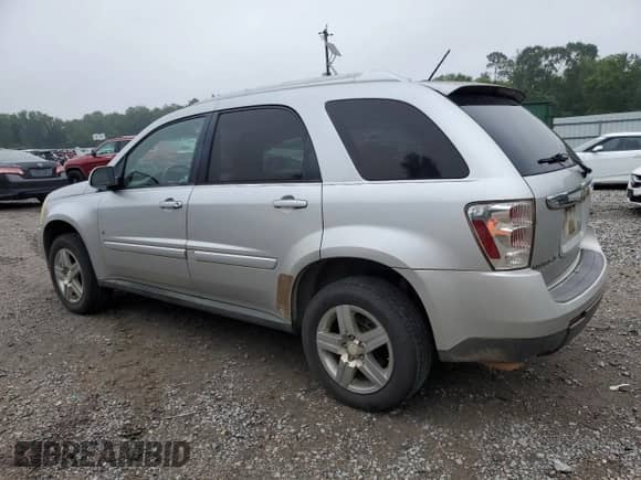 2009 Chevrolet Equinox 2LT with VIN 2CNDL53F996223000, listed as a Copart auction lot 58024675 with 200,878 mi miles and Salvage title. Bid and sale history available at DreamBid. Image 2.
