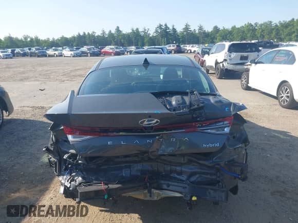 2023 Hyundai Elantra Limited with VIN KMHLN4AJXPU078989, listed as a IAAI auction lot 42400985 with 65,601 mi miles and . Bid and sale history available at DreamBid. Image 17.