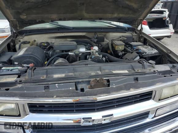 2000 Chevrolet Silverado 3500 с VIN 1GCHC33J3YF407092, выставлен на аукционе Copart как лот 63578205 с пробегом 233 873 миль миль и Чистый • Clean title. История ставок и продаж доступна на DreamBid. Изображение 11.