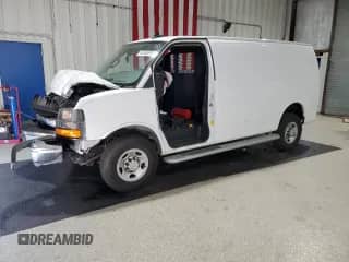 2024 Chevrolet Express Cargo with VIN 1GCWGAFP3R1159375, listed as a Copart auction lot 69981855 with 13,123 mi miles and Clean title. Bid and sale history available at DreamBid. Image 1.