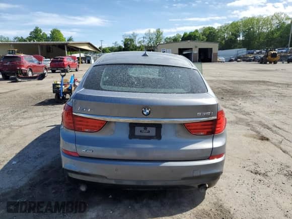 2013 BMW 5 Series 535i Gran Turismo xDrive с VIN WBASP2C58DC339646, выставлен на аукционе Copart как лот 57551005 с пробегом 101 835 миль миль и Списание • Salvage title. История ставок и продаж доступна на DreamBid. Изображение 6.