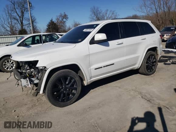 2020 Jeep Grand Cherokee Altitude с VIN 1C4RJEAG0LC369246, выставлен на аукционе Copart как лот 46697955 с пробегом 86 835 миль миль и Списание • Salvage title. История ставок и продаж доступна на DreamBid. Изображение 1.