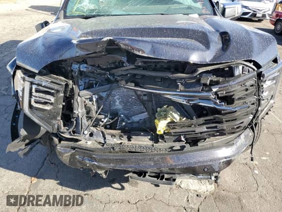 2024 GMC Sierra 1500 Denali Ultimate with VIN 1GTUUHE85RZ358402, listed as a Copart auction lot 81986734 with Not provided miles and Salvage title. Bid and sale history available at DreamBid. Image 12.