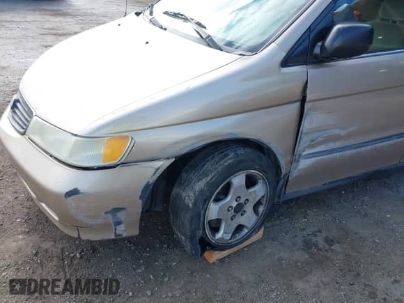 2001 Honda Odyssey LX с VIN 2HKRL185X1H553358, выставлен на аукционе IAAI как лот 42259989 с пробегом 228 159 миль миль и . История ставок и продаж доступна на DreamBid. Изображение 6.