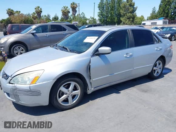 2005 Honda Accord EX-L with VIN 1HGCM56895A077478, listed as a IAAI auction lot 42590151 with 212,368 mi miles and . Bid and sale history available at DreamBid. Image 2.