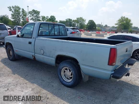 1992 Chevrolet Silverado 1500 с VIN 1GCEC14Z9NE219240, выставлен на аукционе IAAI как лот 42930240 с пробегом 102 295 миль миль и . История ставок и продаж доступна на DreamBid. Изображение 3.