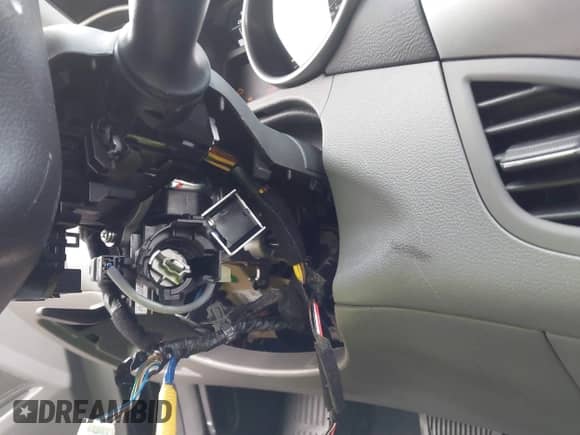2013 Hyundai Elantra GLS с VIN KMHDH4AE6DU668021, выставлен на аукционе IAAI как лот 43280000 с пробегом 90 529 миль миль и . История ставок и продаж доступна на DreamBid. Изображение 12.