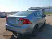 2017 Volvo S60 Dynamic с VIN YV126MFL9H2425498, выставлен на аукционе IAAI как лот 43376955 с пробегом Не указан миль и . История ставок и продаж доступна на DreamBid. Изображение 4.