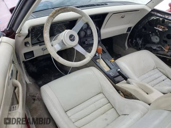 1979 Chevrolet Corvette с VIN 1Z8789S445377, выставлен на аукционе Copart как лот 87713795 с пробегом 74 154 миль миль и Чистый • Clean title. История ставок и продаж доступна на DreamBid. Изображение 8.