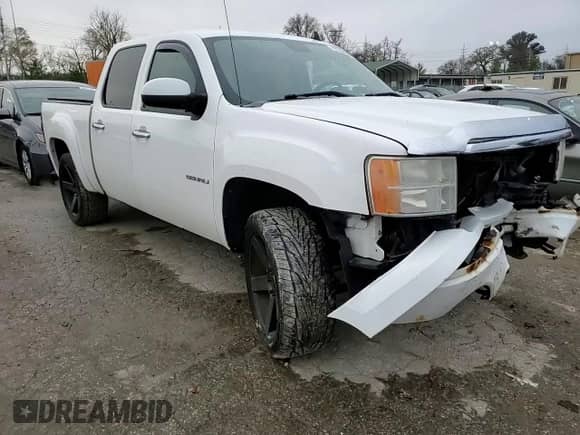 2010 GMC Sierra 1500 Denali z VIN 3GTRKXE20AG265339, wystawiony jako Copart lot #79364264 z przebiegiem 328 942 mil mil oraz Szkoda całkowita • Salvage title. Historia ofert i sprzedaży dostępna na DreamBid. Obrazek 12.