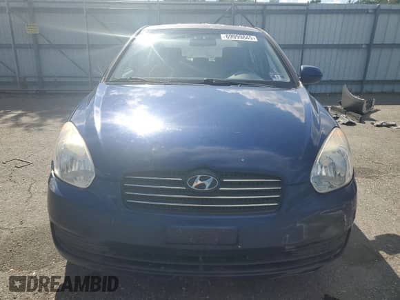 2011 Hyundai Accent GLS z VIN KMHCN4AC0BU593493, wystawiony jako Copart lot #69999845 z przebiegiem 128 388 mil mil oraz Szkoda całkowita • Salvage title. Historia ofert i sprzedaży dostępna na DreamBid. Obrazek 5.