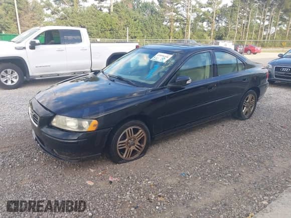 2008 Volvo S60 2.5T с VIN YV1RS592682685991, выставлен на аукционе IAAI как лот 43098268 с пробегом 200 530 миль миль и . История ставок и продаж доступна на DreamBid. Изображение 2.