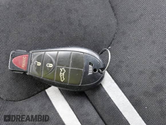 2013 Dodge Dart SXT with VIN 1C3CDFBH0DD149809, listed as a IAAI auction lot 42402623 with 126,188 mi miles and . Bid and sale history available at DreamBid. Image 11.