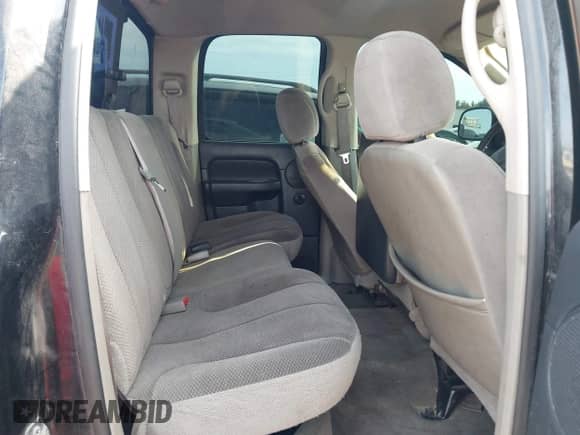 2002 Dodge 1500 z VIN 1D7HU18Z72J153445, wystawiony jako IAAI lot #42839887 z przebiegiem 195 655 mil mil oraz . Historia ofert i sprzedaży dostępna na DreamBid. Obrazek 8.