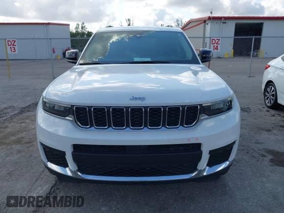 2023 Jeep Grand Cherokee Laredo z VIN 1C4RJJAG8P8790570, wystawiony jako IAAI lot #41490522 z przebiegiem 29 176 mil mil oraz . Historia ofert i sprzedaży dostępna na DreamBid. Obrazek 13.