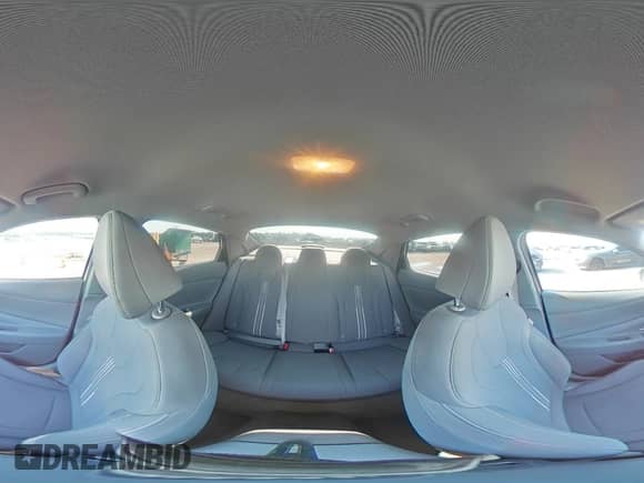 2025 Hyundai Elantra SEL Sport с VIN KMHLM4DG7SU961816, выставлен на аукционе Copart как лот 71146375 с пробегом 3 741 миль миль и Списание • Salvage title. История ставок и продаж доступна на DreamBid. Изображение 14.