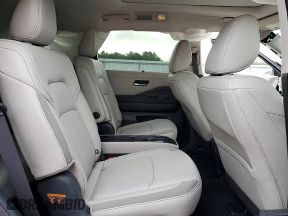 2025 Nissan Pathfinder SL with VIN 5N1DR3CD4SC260065, listed as a Copart auction lot 68216155 with 307 mi miles and Salvage title. Bid and sale history available at DreamBid. Image 11.