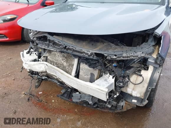 2021 Kia Sorento EX с VIN 5XYRH4LF8MG034839, выставлен на аукционе IAAI как лот 42167030 с пробегом 25 304 миль миль и . История ставок и продаж доступна на DreamBid. Изображение 6.