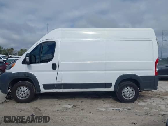 2018 Ram ProMaster Cargo с VIN 3C6TRVCG3JE113109, выставлен на аукционе IAAI как лот 41660961 с пробегом Не указан миль и . История ставок и продаж доступна на DreamBid. Изображение 15.
