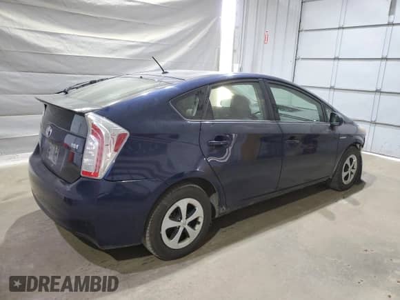 2012 Toyota Prius Three with VIN JTDKN3DU4C1501478, listed as a Copart auction lot 68068005 with 120,007 mi miles and Salvage title. Bid and sale history available at DreamBid. Image 3.